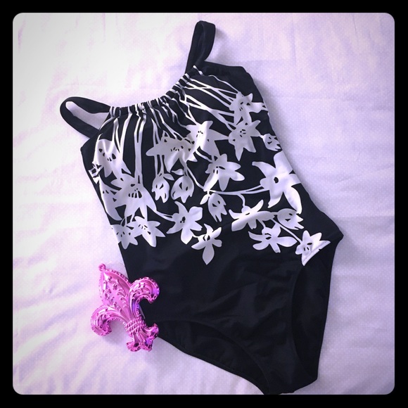 Other - PROFILE by Gottex B & W 1-Piece Swimsuit, 12
